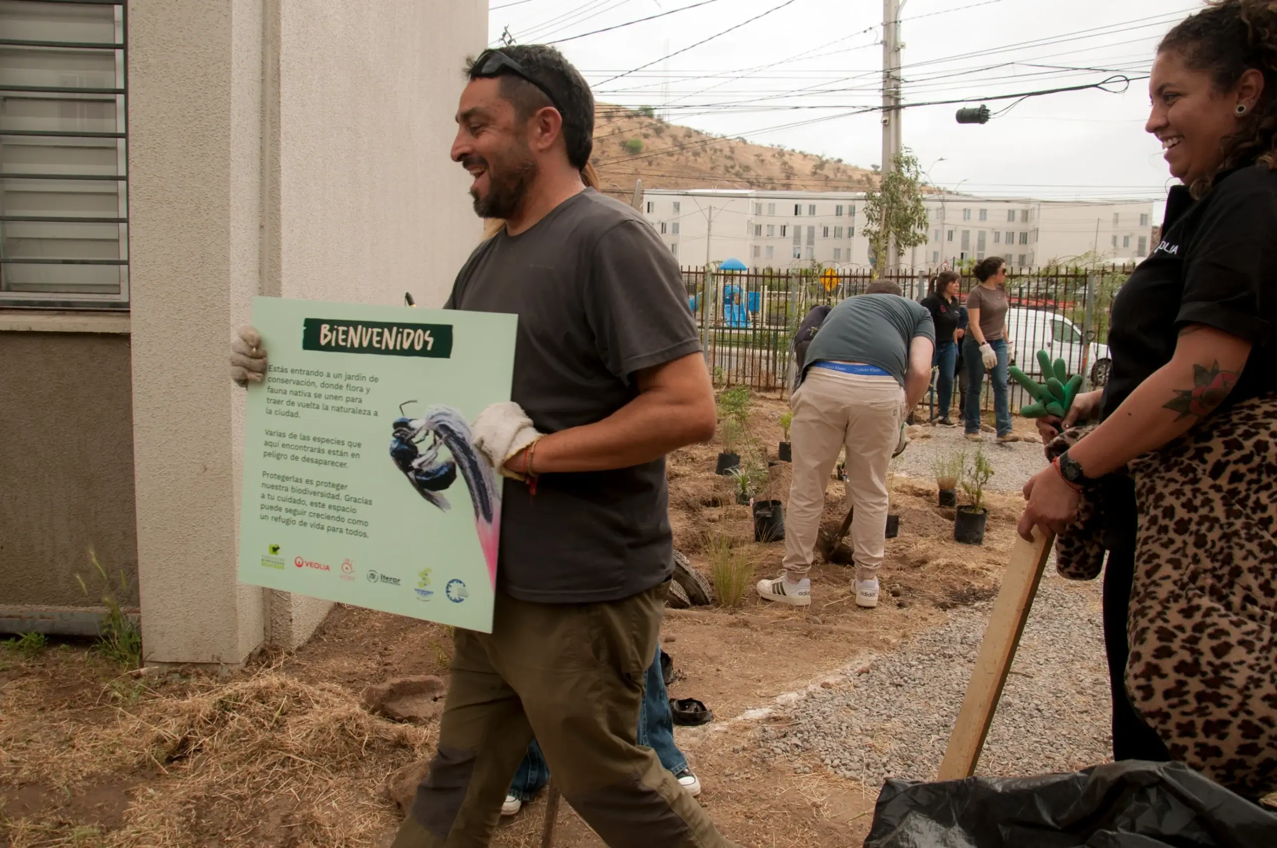 Fundación Bioparque Buinzoo participa en intervención urbana con impacto social y ecológico: registro fotográfico 2 de 4